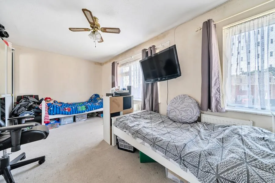 Park Close, Burton, BH23, photo 12