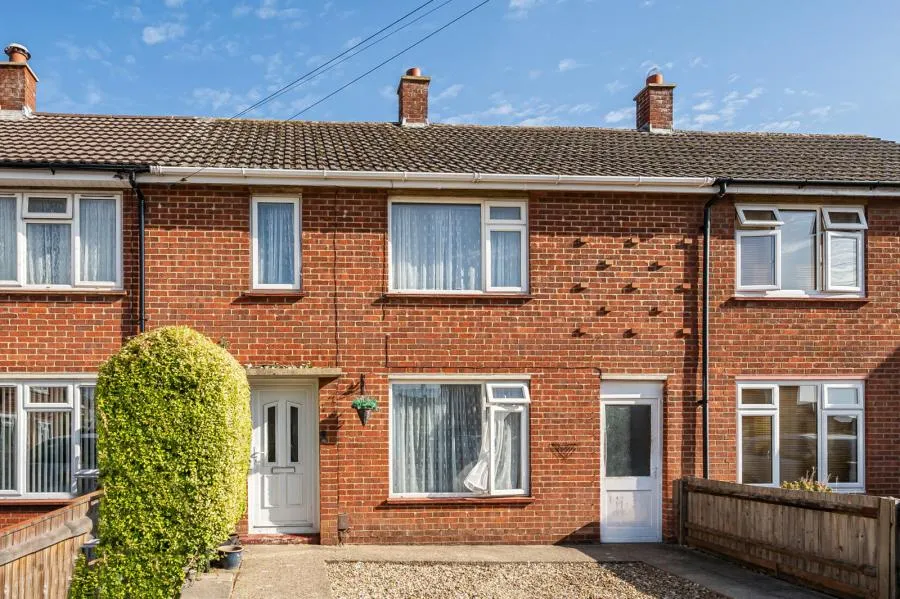 Park Close, Burton, BH23, photo 17