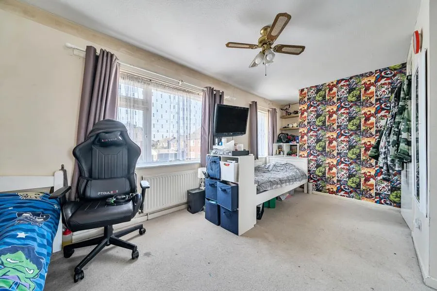 Park Close, Burton, BH23, photo 10