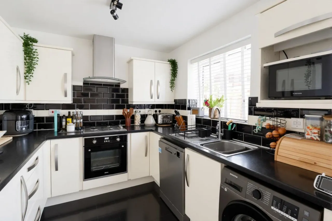 Coalport Drive, Winsford, photo 8