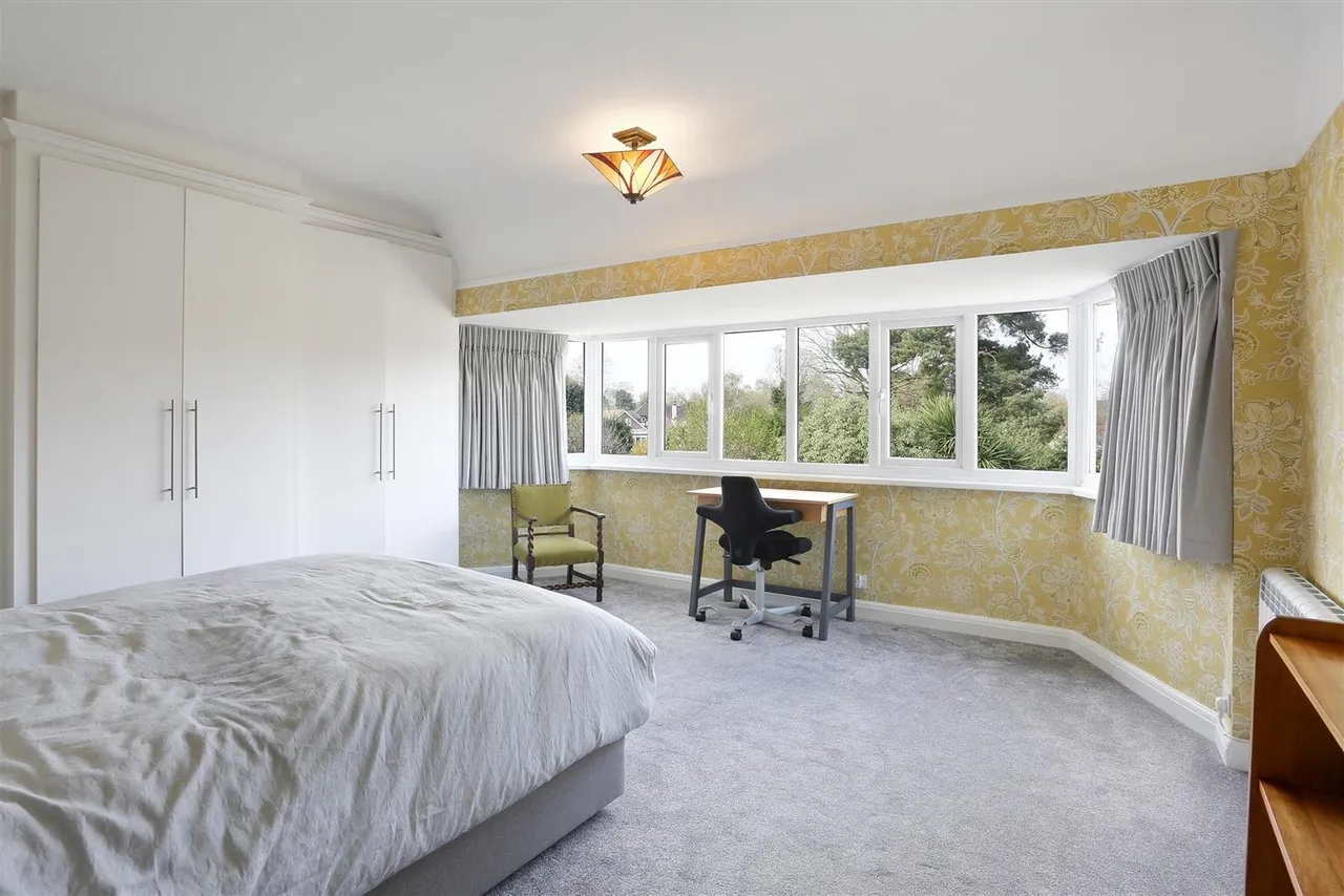 Anne Boleyn's Walk, Cheam, SM3, photo 23