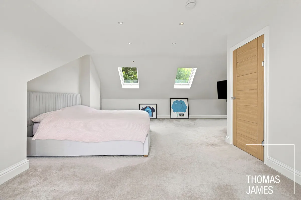 London, N21, photo 14