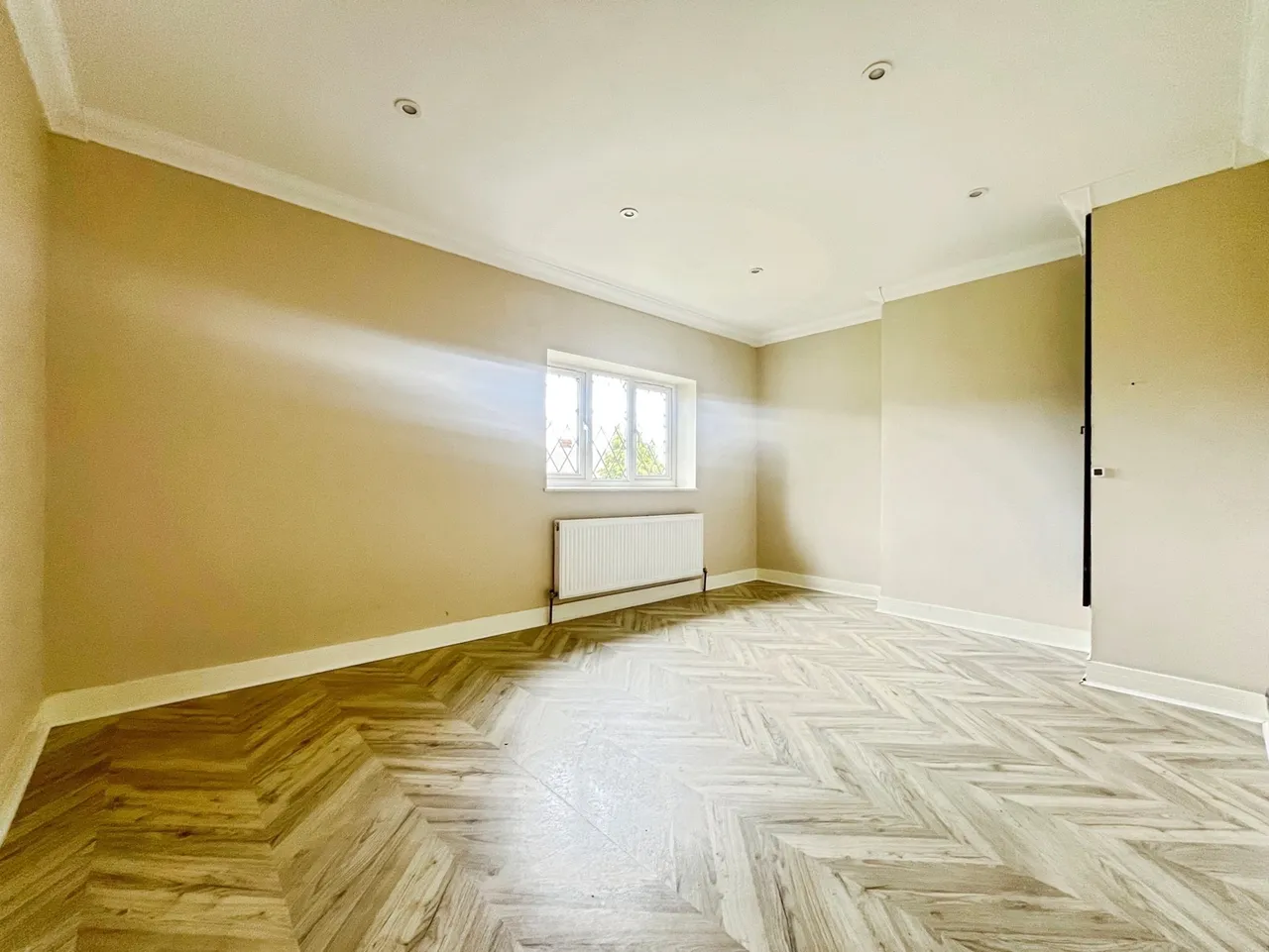 Courtenay Road, Farnham, Surrey, GU9 9DN, photo 9