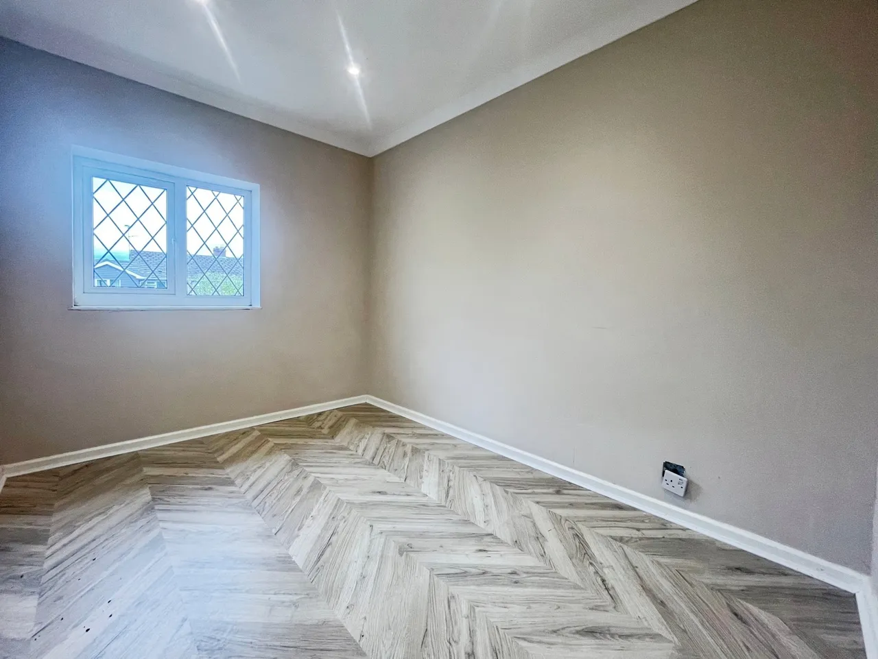 Courtenay Road, Farnham, Surrey, GU9 9DN, photo 7