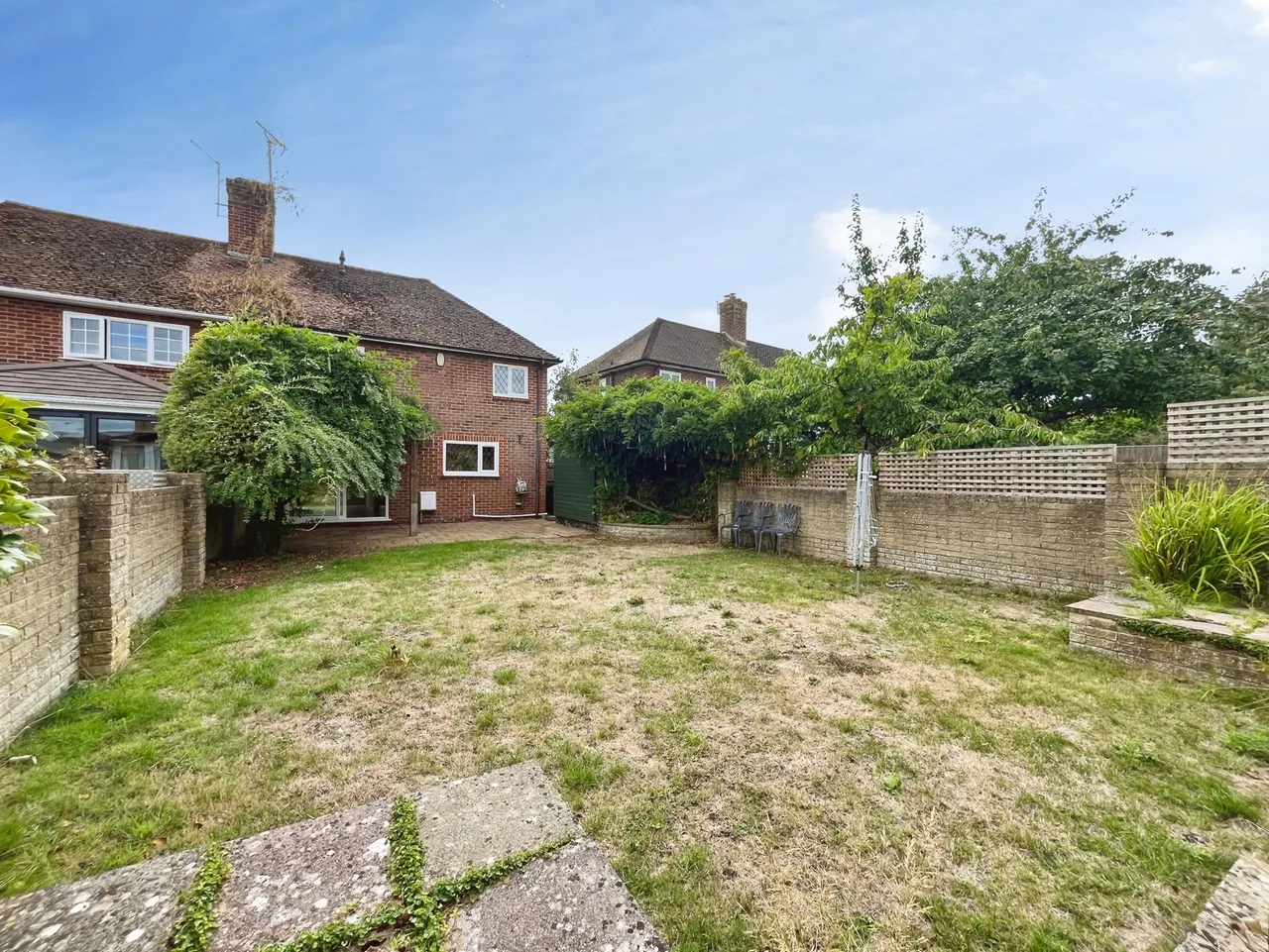 Courtenay Road, Farnham, Surrey, GU9 9DN, photo 11