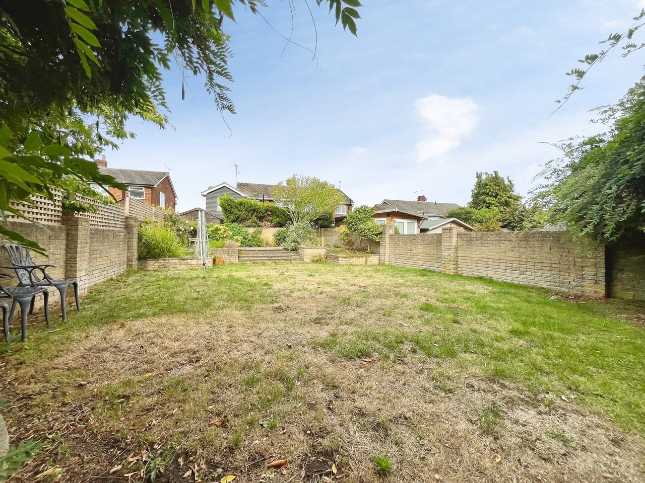 Courtenay Road, Farnham, Surrey, GU9 9DN, photo 6
