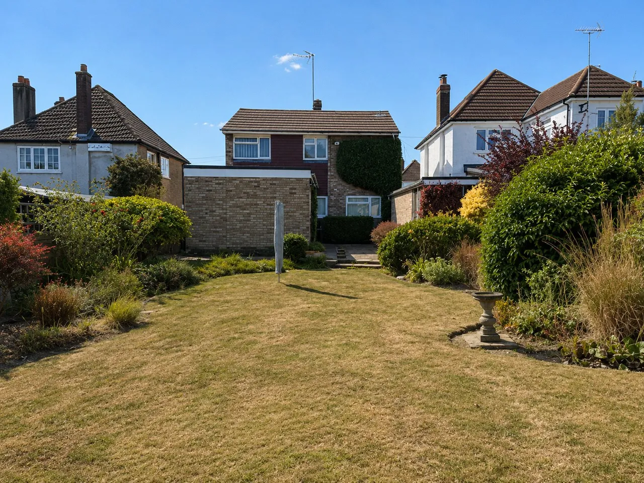Cranmore Lane, Aldershot, Hampshire, GU11 3AT, photo 4