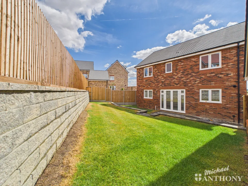 Feanor Gardens, Leighton Buzzard, LU7 3SD, photo 16