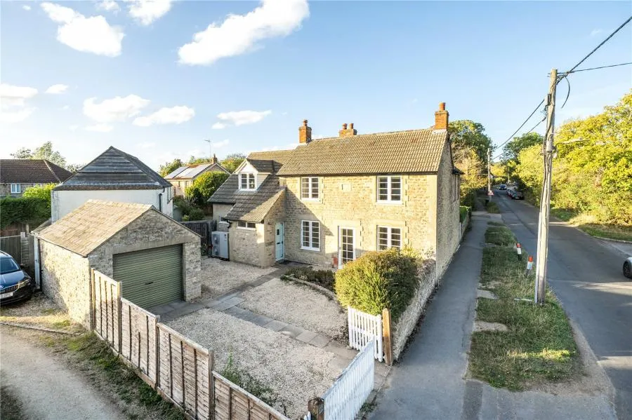 4 bed house for sale, Wootton Village, Boars Hill, OX1