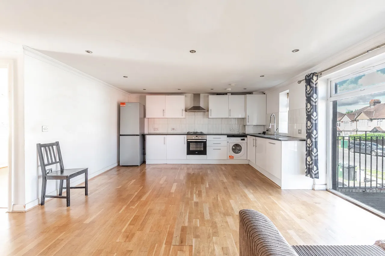 Flat 12, 2 Walton Avenue, Harrow, photo 4