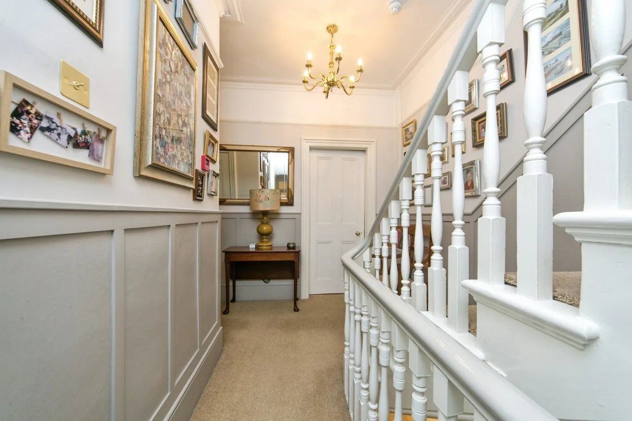 Hawarden Road, Colwyn Bay, LL29, photo 11