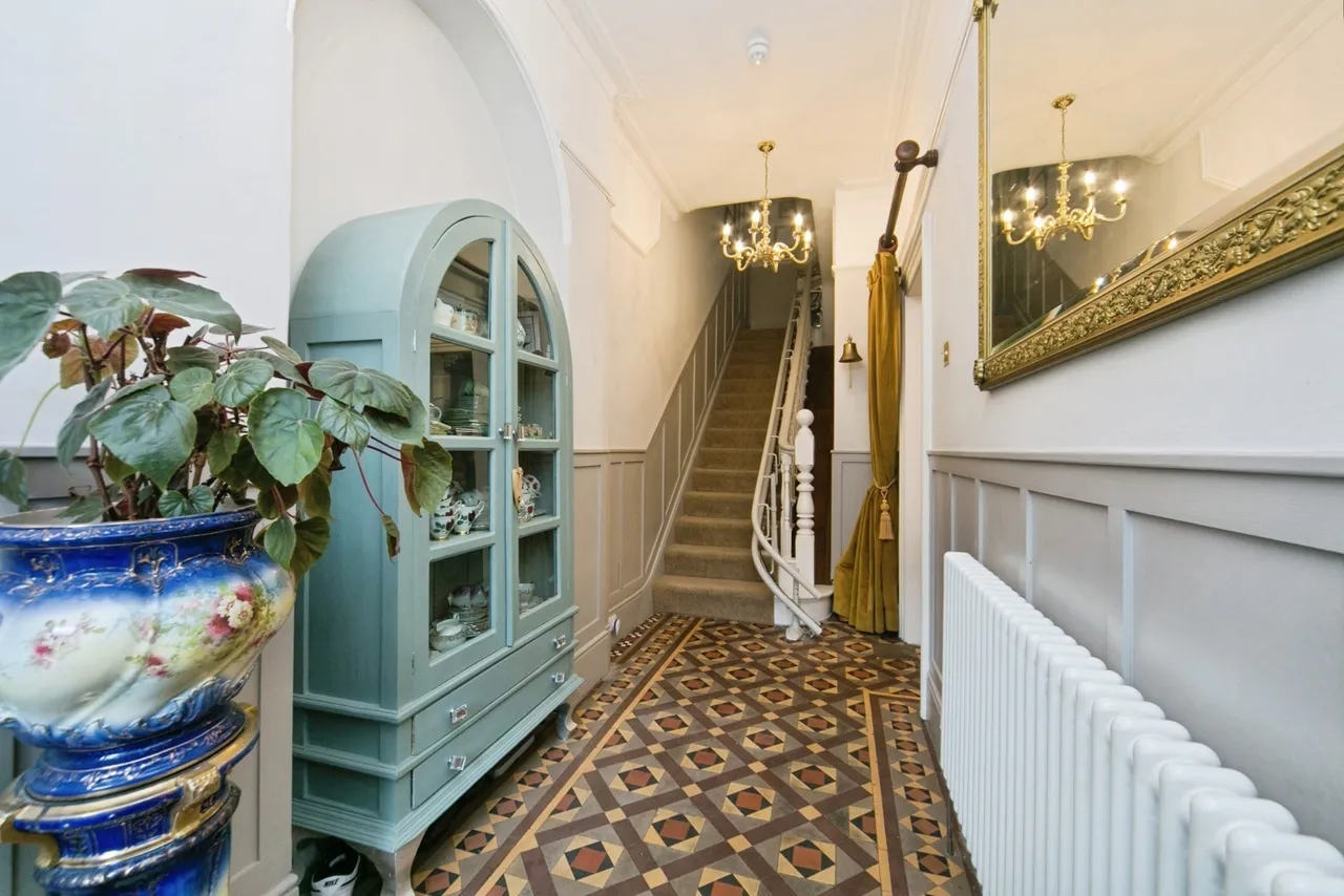 Hawarden Road, Colwyn Bay, LL29, photo 8