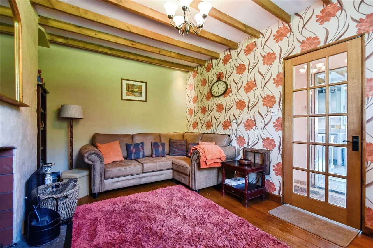 Ynys Tre Deg, Upper Cwmtwrch, SA9, photo 6