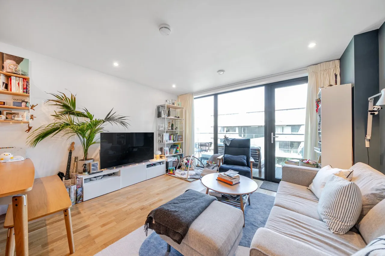 Hawthorne Crescent, SE10, photo 12