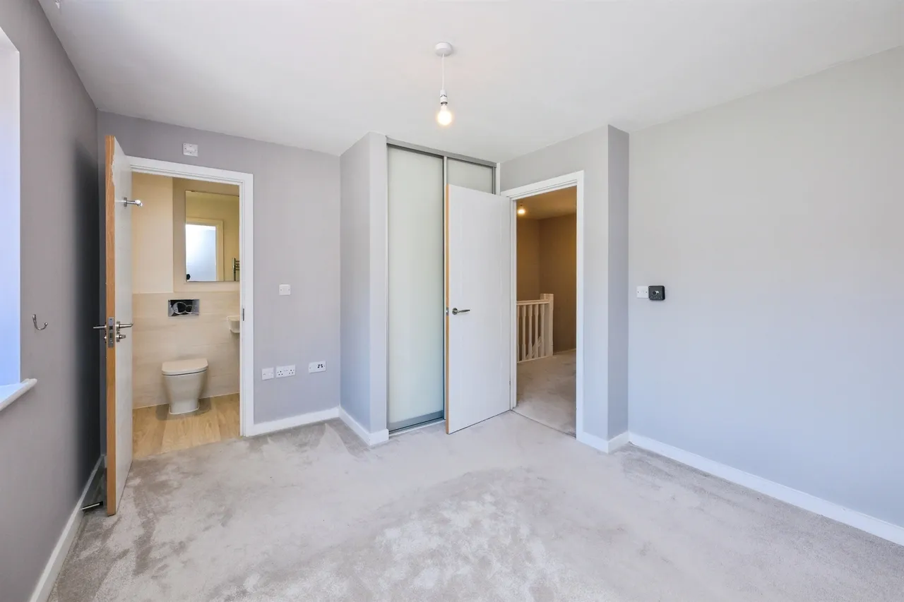Willow Brook Lane, Goffs Oak, EN7, photo 13