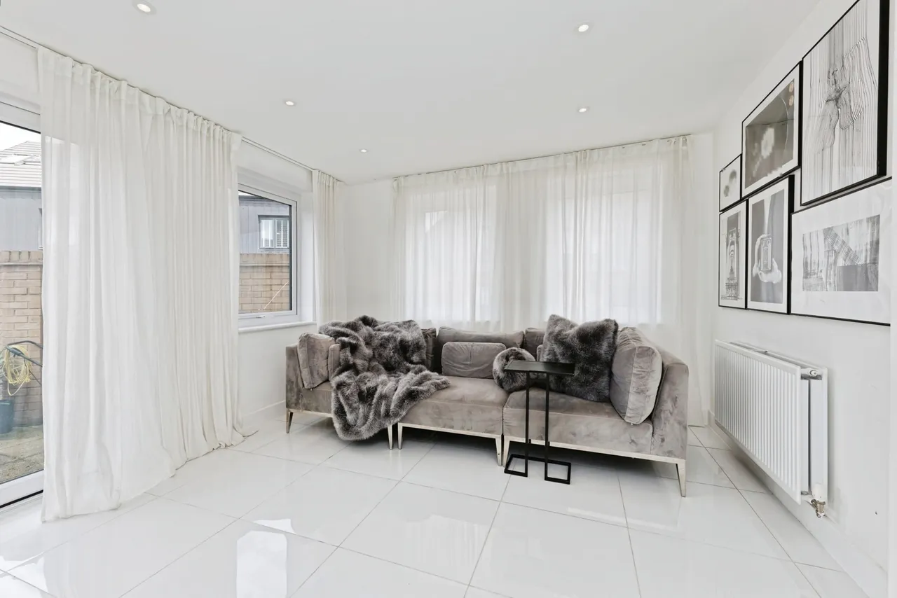 Venus Close, Milton Regis, Sittingbourne, Kent, ME10, photo 11