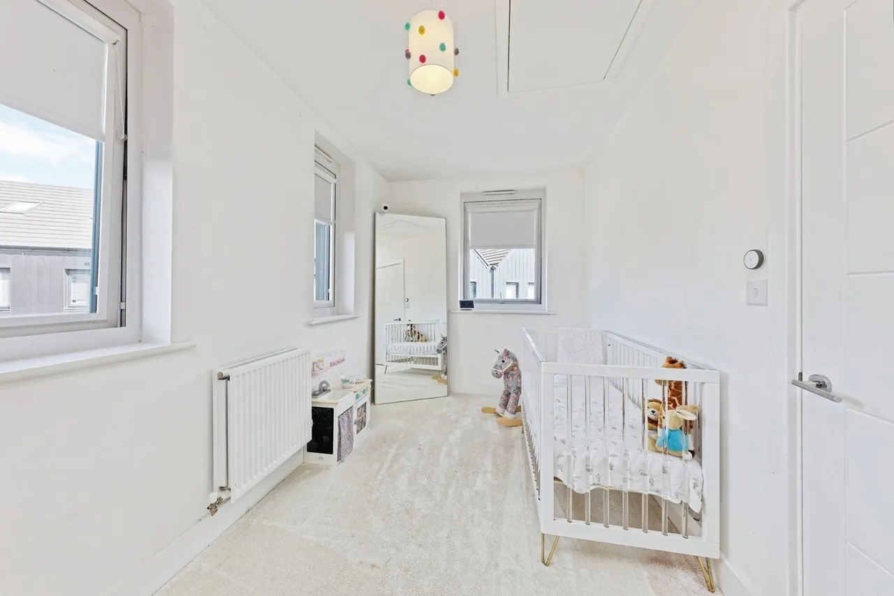 Venus Close, Milton Regis, Sittingbourne, Kent, ME10, photo 6
