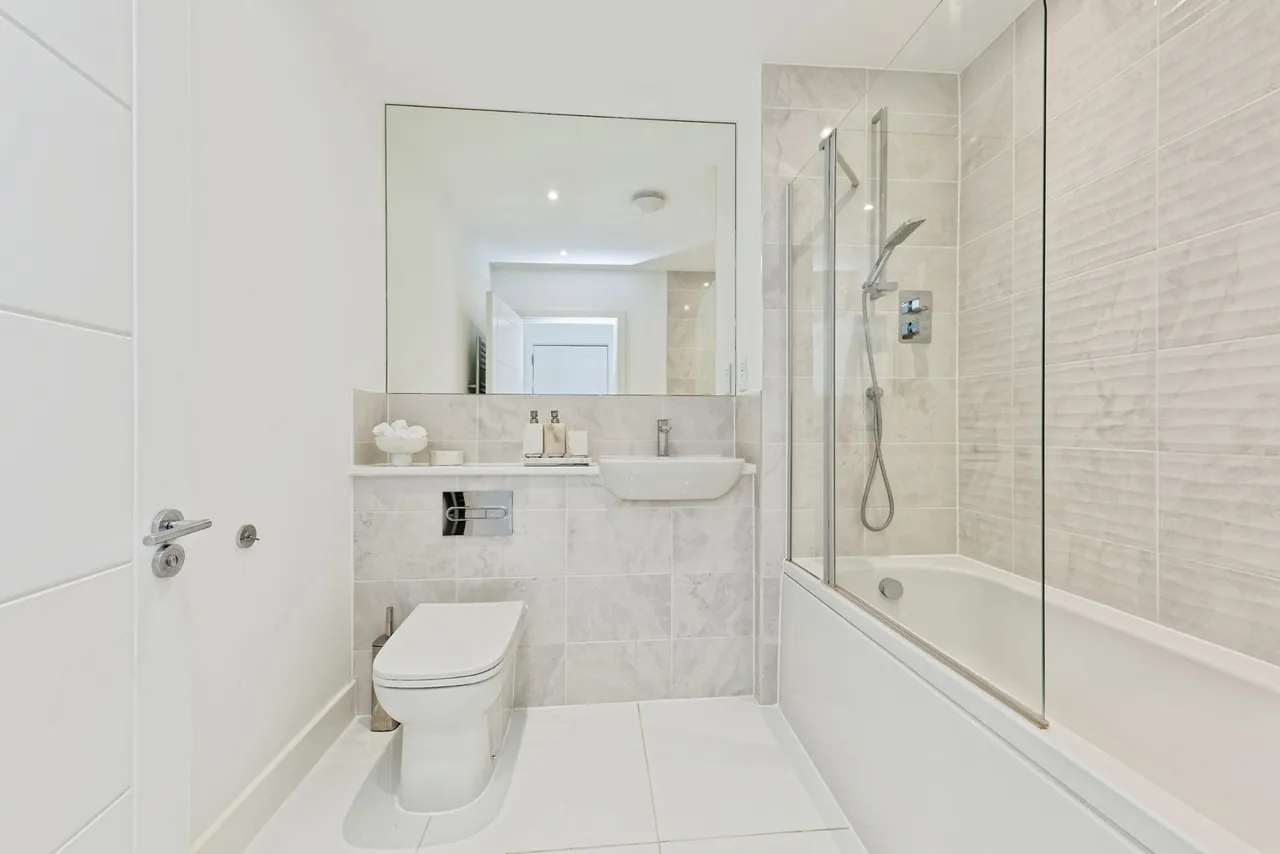 Venus Close, Milton Regis, Sittingbourne, Kent, ME10, photo 7