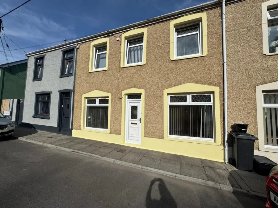 Griffith Terrace, Aberfan, photo 18
