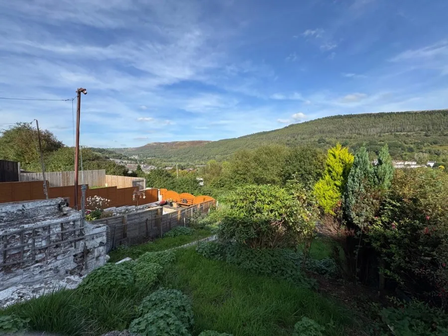 Griffith Terrace, Aberfan, photo 16