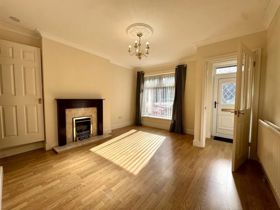 Griffith Terrace, Aberfan, photo 4