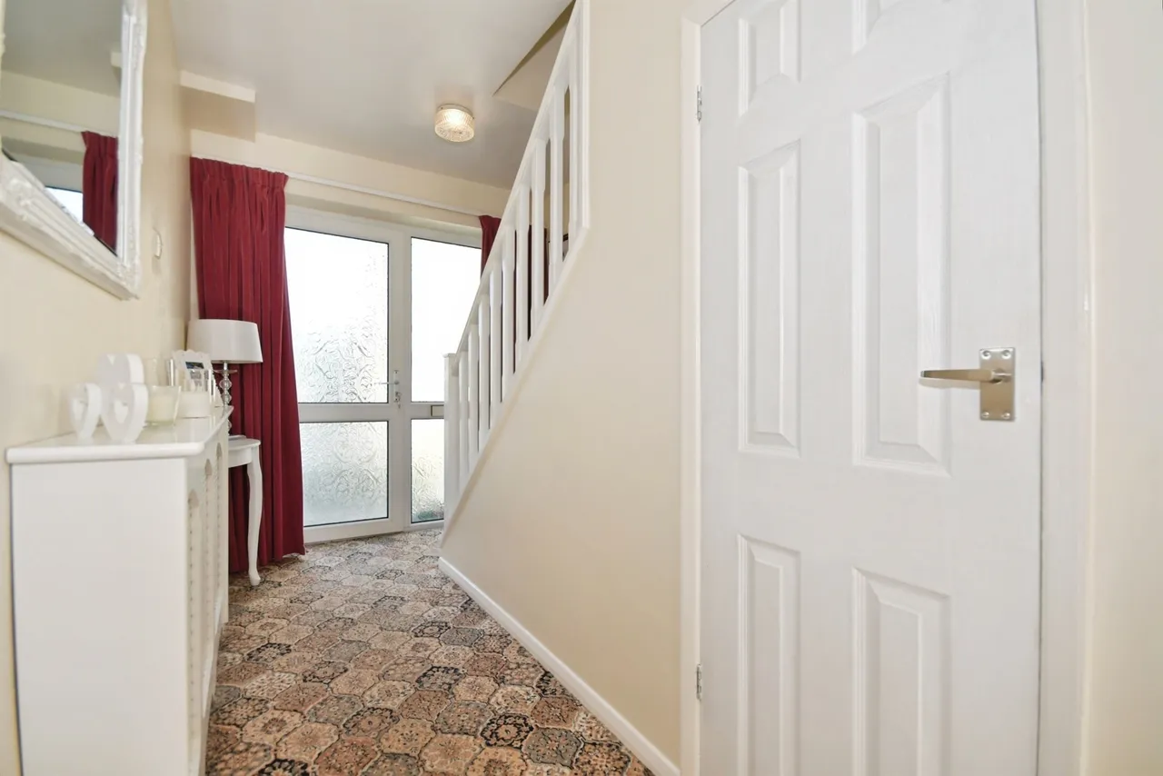 Holmesfield Close, Tansley, DE4, photo 10