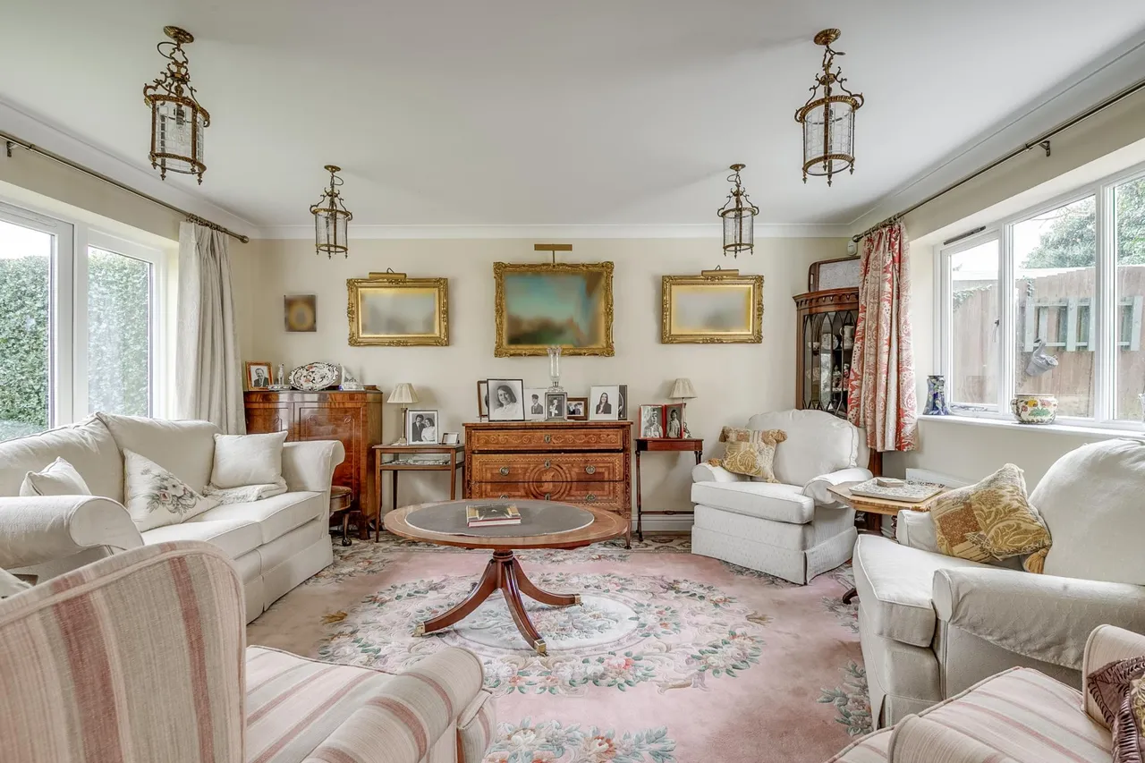 Wendover Drive, Welwyn, AL6, photo 4
