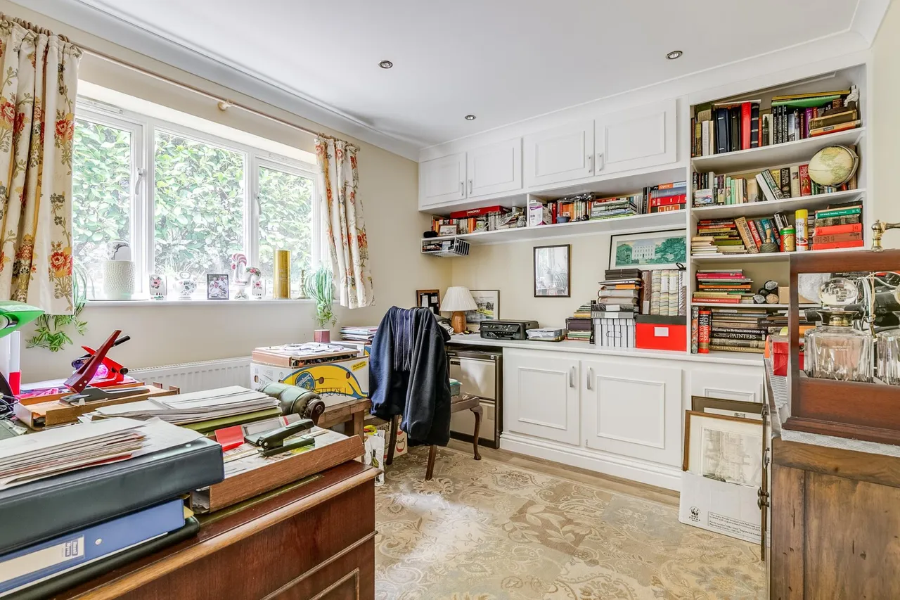 Wendover Drive, Welwyn, AL6, photo 7