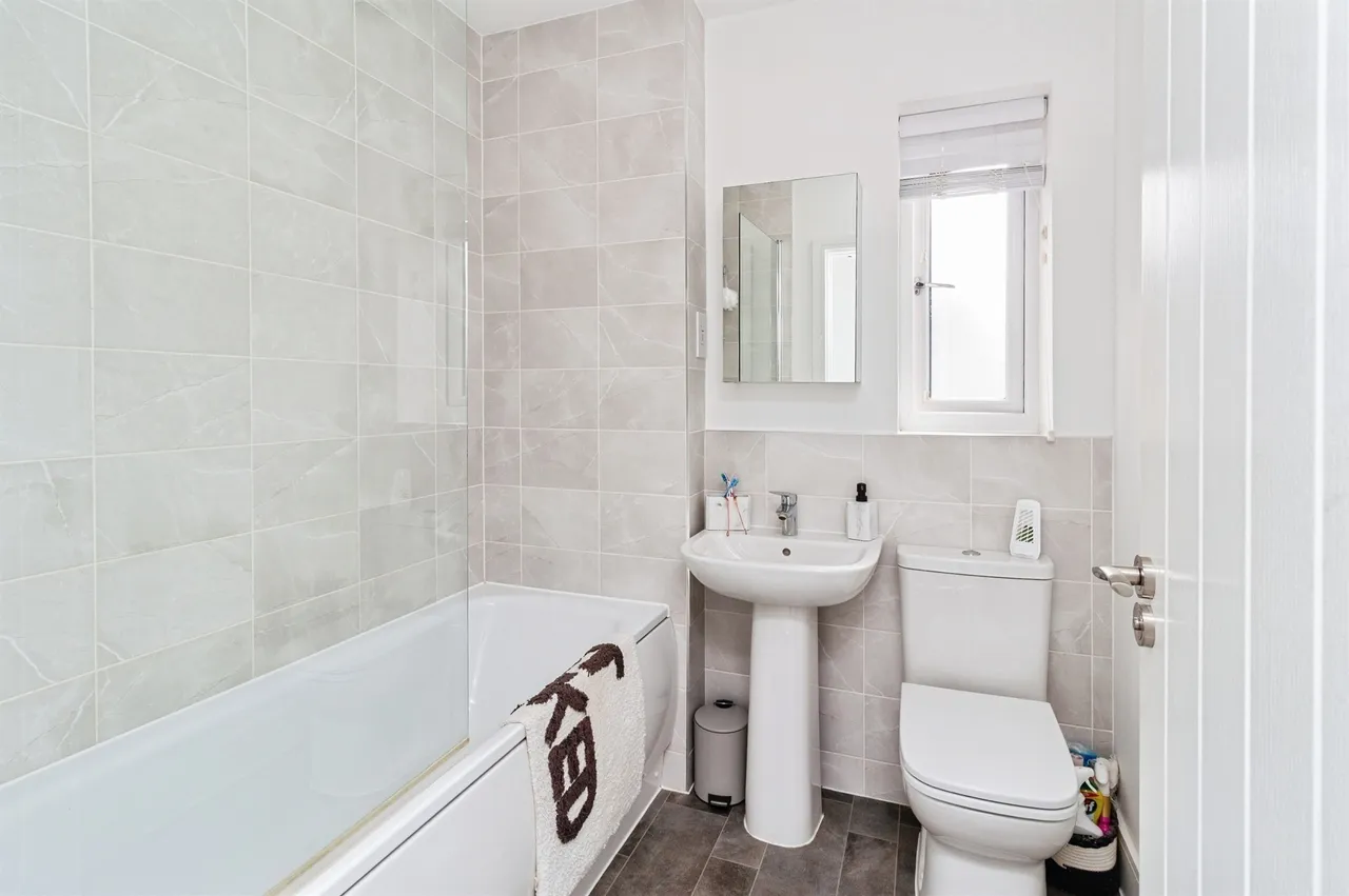Allium Road, Stafford, ST17, photo 11