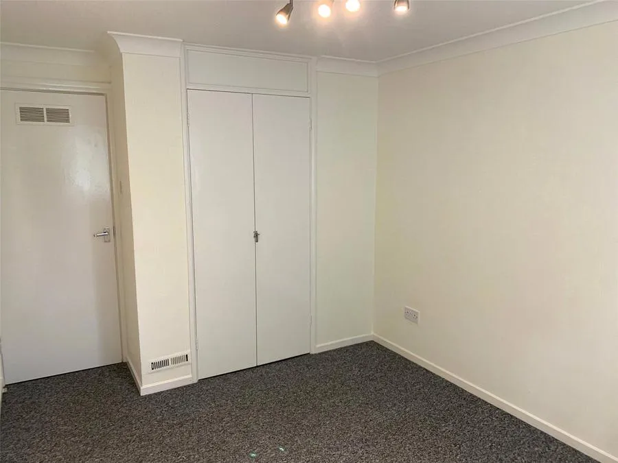 Britannia Road, Warley, CM14, photo 5