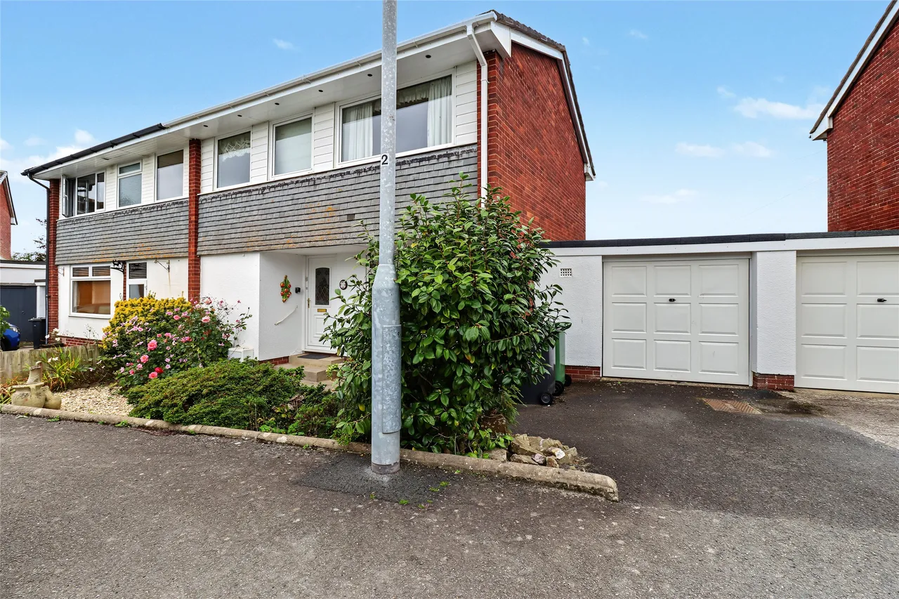 3 bed house for sale, Locks Close, Braunton, EX33