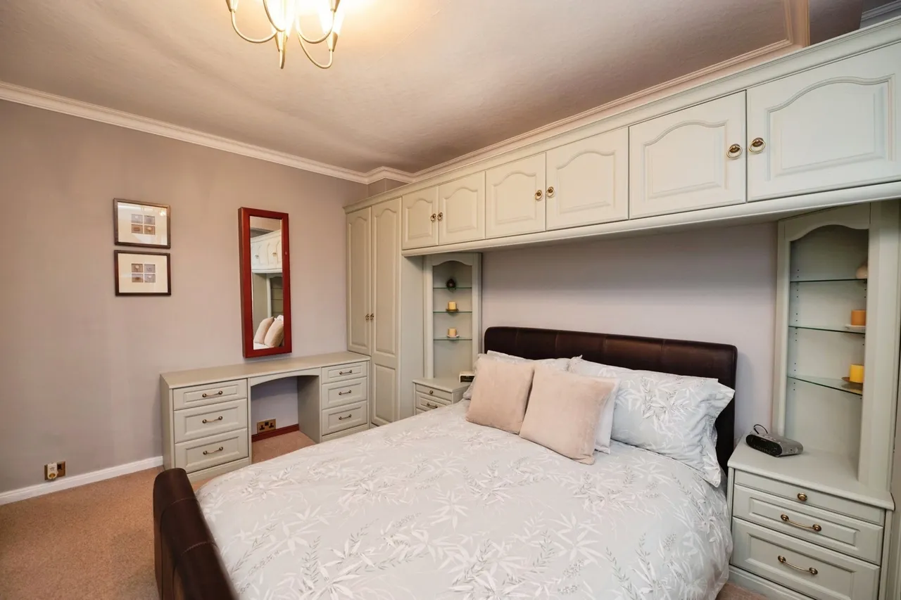 Redden Court Road, Romford, RM3, photo 14