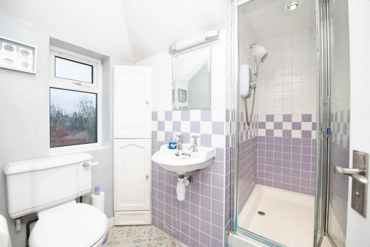 Redden Court Road, Romford, RM3, photo 18