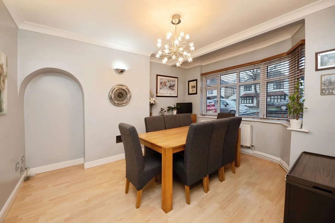 Redden Court Road, Romford, RM3, photo 7