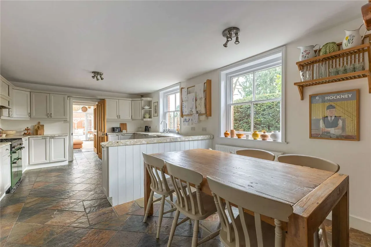 Worthy Road, Winchester, Hampshire, SO23 7AG, photo 6