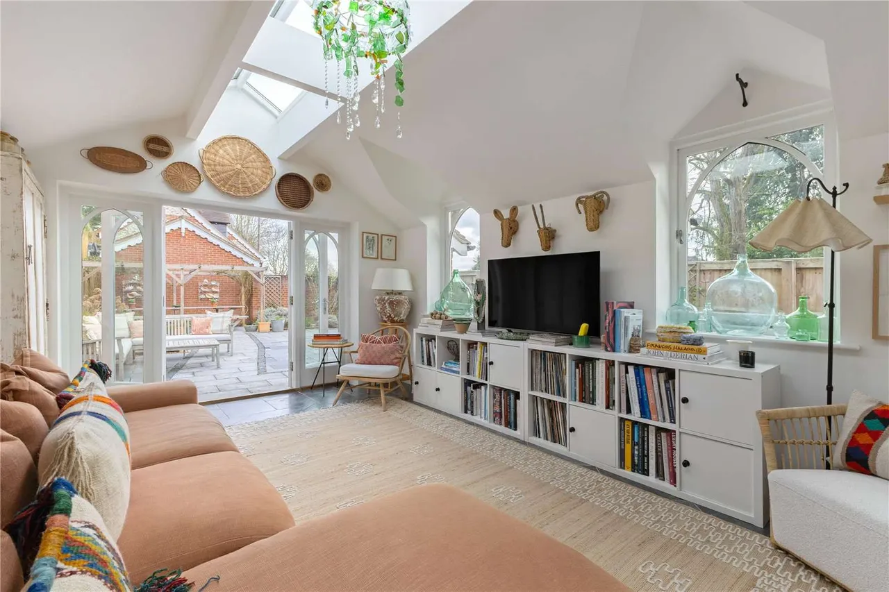 Worthy Road, Winchester, Hampshire, SO23 7AG, photo 4