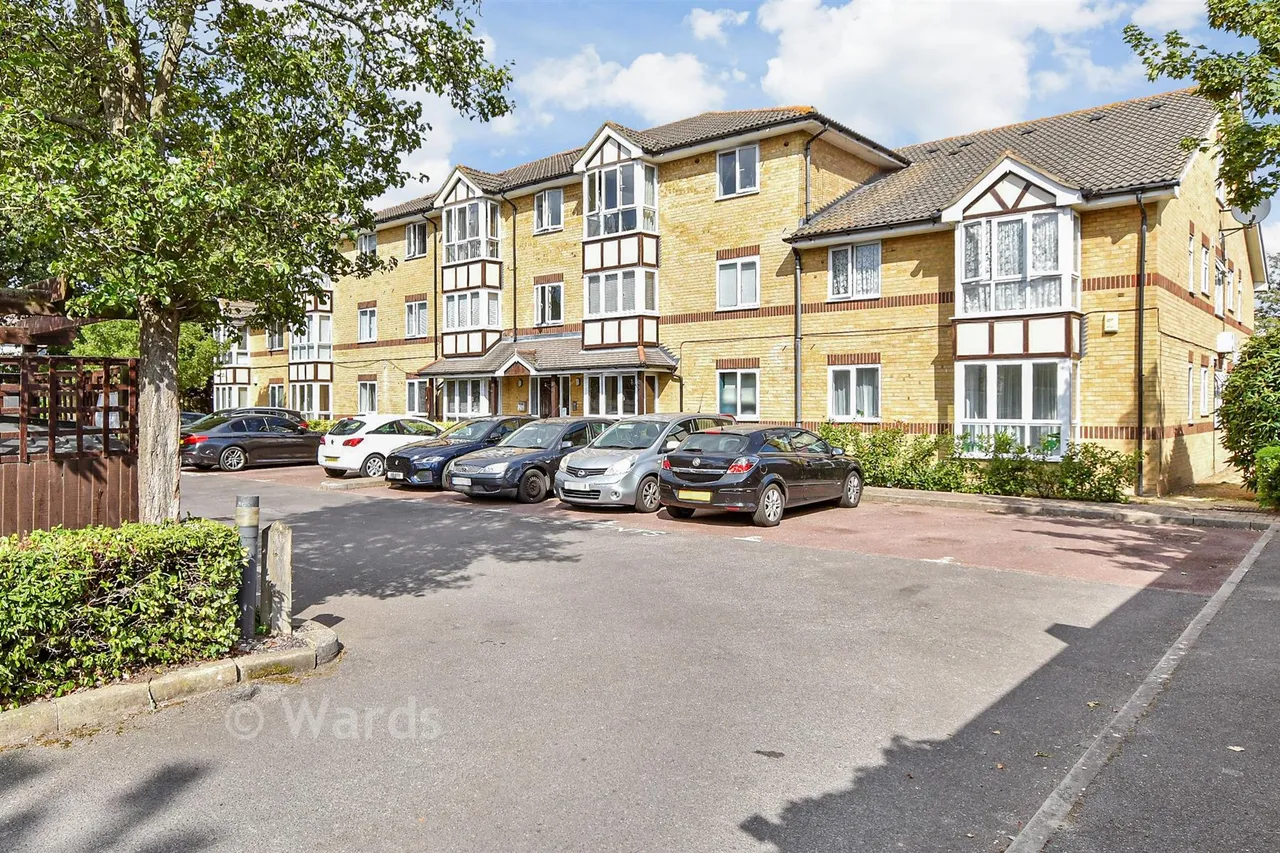 1 bed flat for sale, Edison Road, Welling, DA16