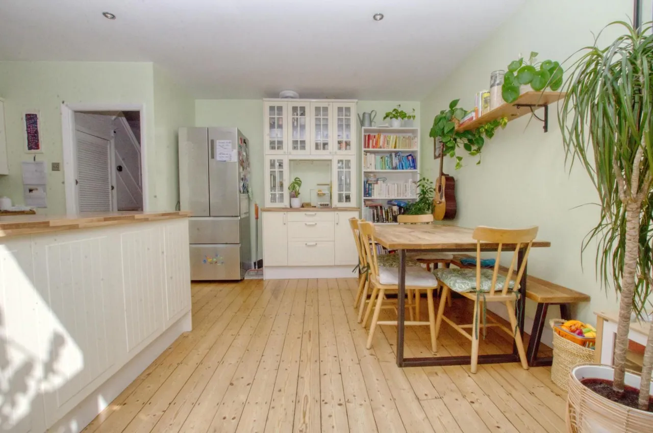 Chessel Crescent, Bitterne, Southampton, Hampshire, SO19 4BS, photo 9