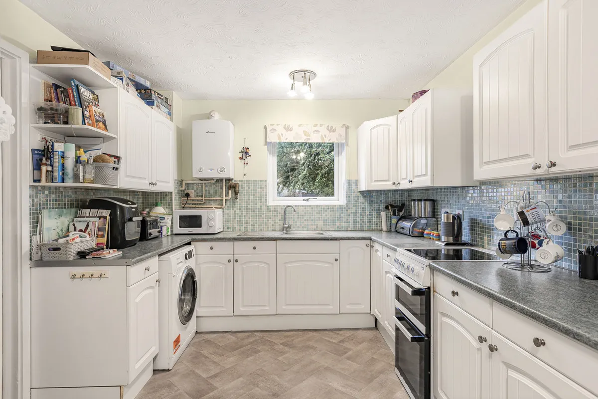 St. Johns Close, Didcot, OX11, photo 2