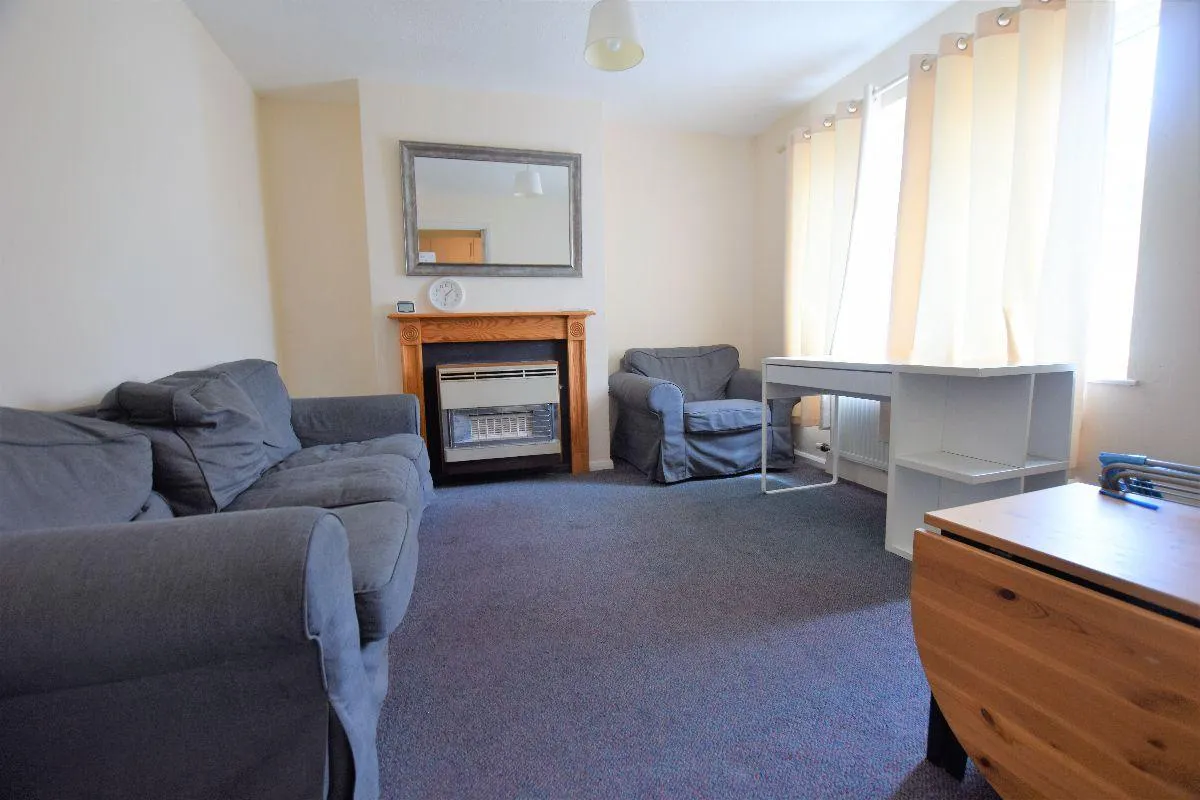 4 bed house to rent, Tunstall Road, Canterbury, CT2