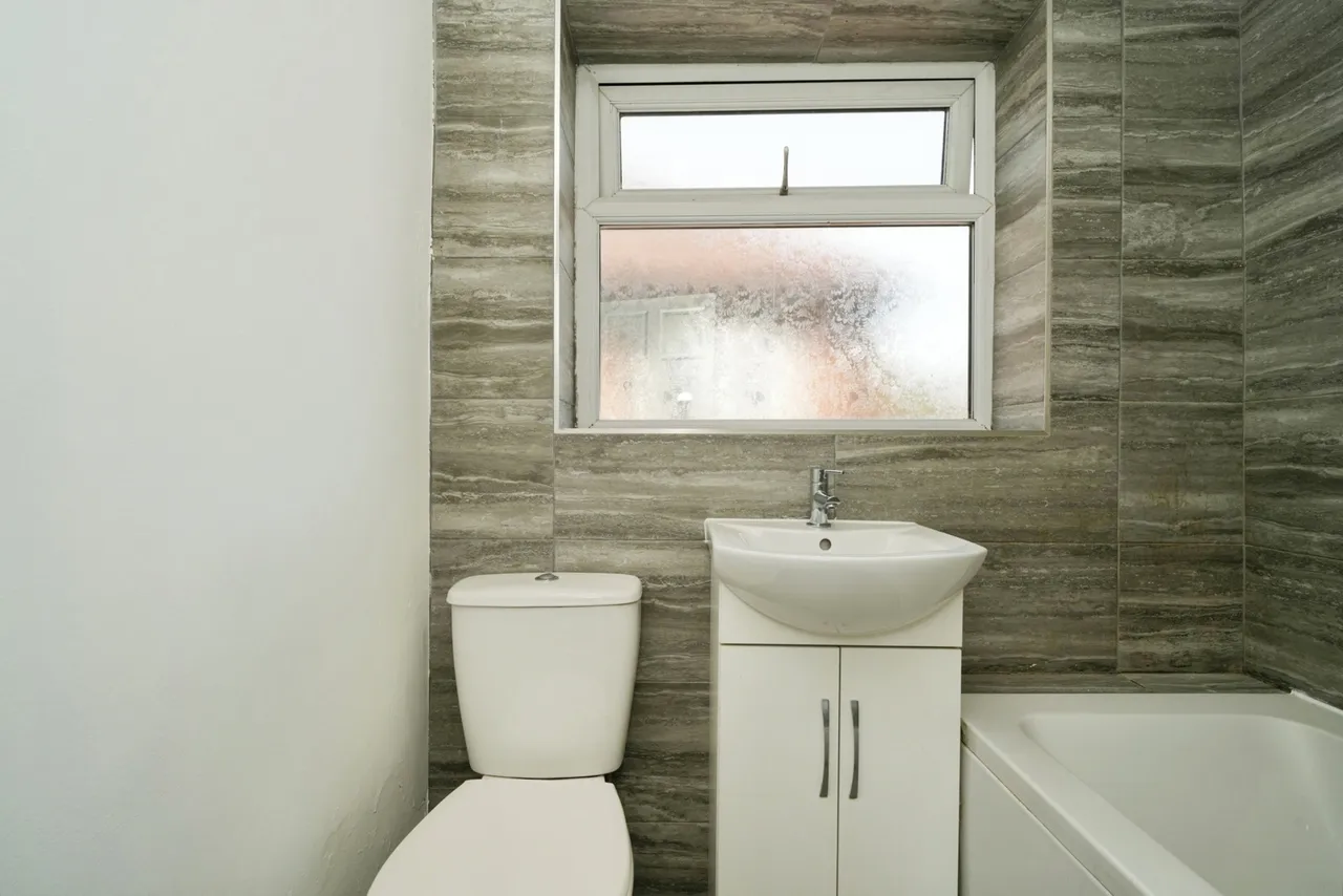 Wilham Avenue, Eccles, Manchester, Greater Manchester, M30, photo 8