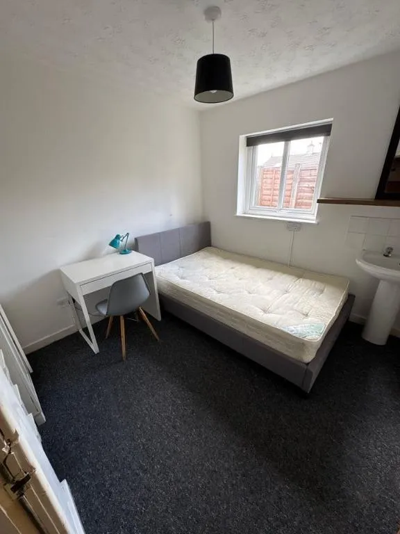Wellington Road, Fallowfield, M14, photo 8