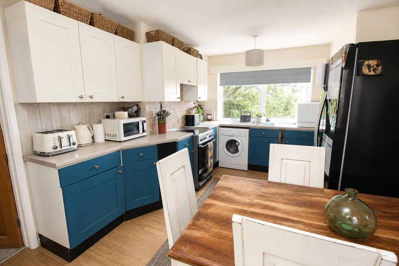 Selborne Road, Selborne, GU34, photo 3