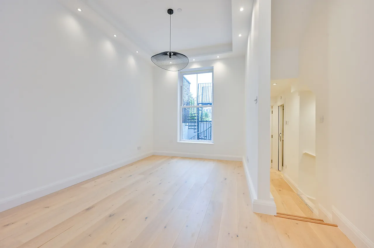 Flat A, 26, 26 Shepherds Bush Road, photo 7