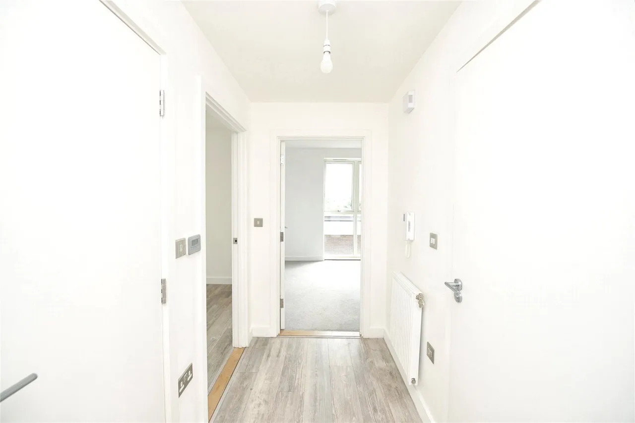 Fitch Way, Rainham, RM13, photo 11