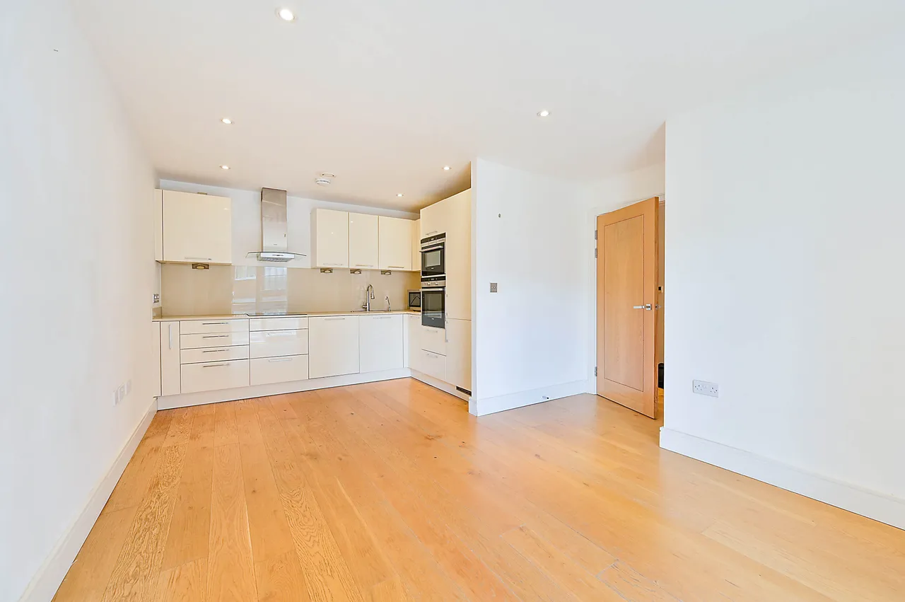Flat 3, 5 Skerne Road, Kingston upon Thames, photo 3