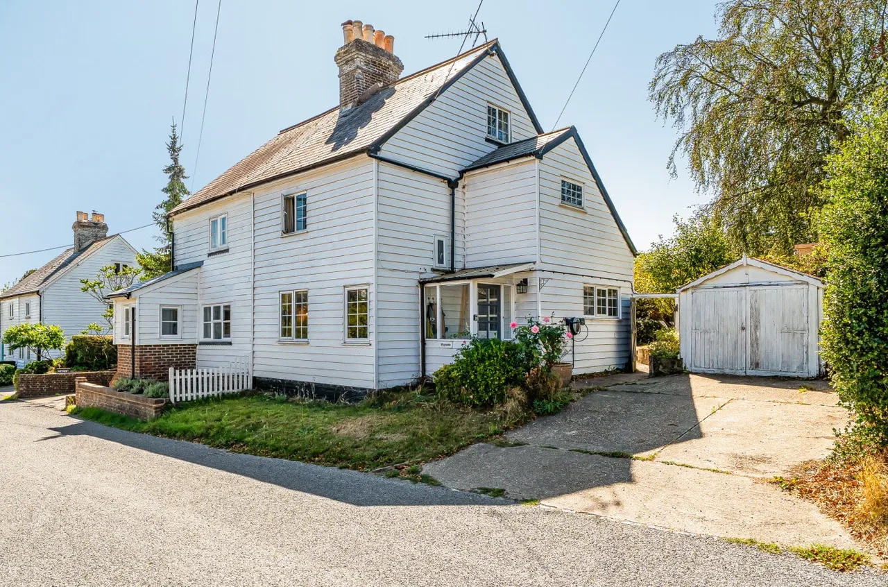 3 bed house for sale, Netherfield Hill, Battle, TN33