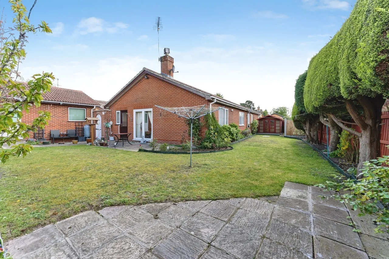 Temple Close, Icklingham, Bury St. Edmunds, Suffolk, IP28, photo 2