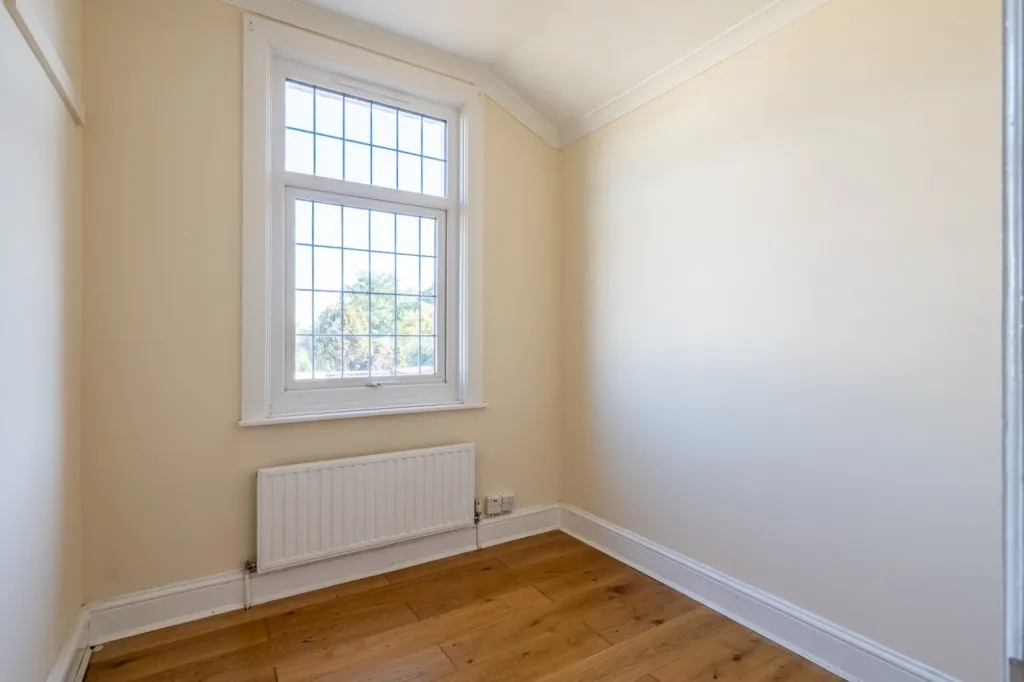 Nelson Road, Northfleet, DA11, photo 16