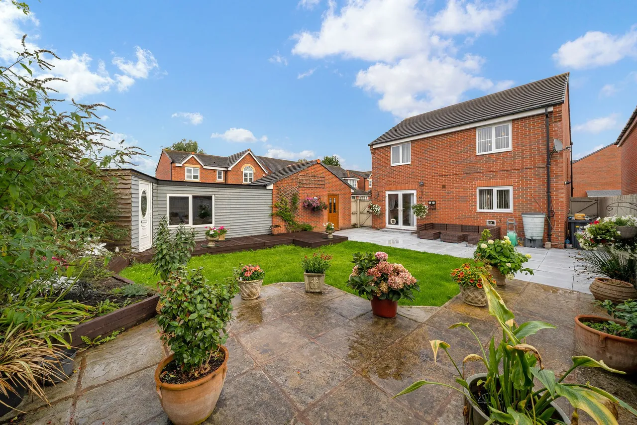 Chadwick Lane, Widnes, Widnes, WA8 9NN, photo 24